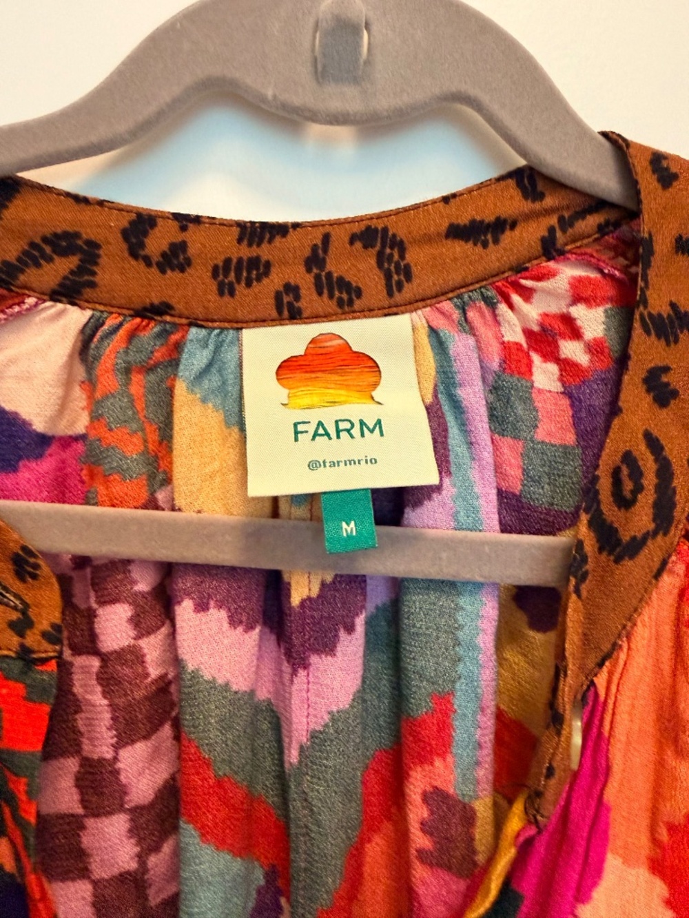 Vibrant, eclectic Farm Rio dress (M) - Picture 3 of 8